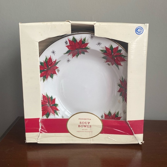 Poinsettia Soup Bowls set of 4 Porcelain Collection - Picture 1 of 5